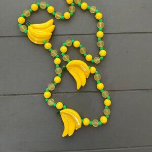 Universal Studios Yellow Banana Mardi Gras Bead Necklace 40”